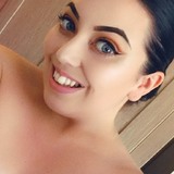 Beebee from Manchester | Woman | 27 years old | Capricorn